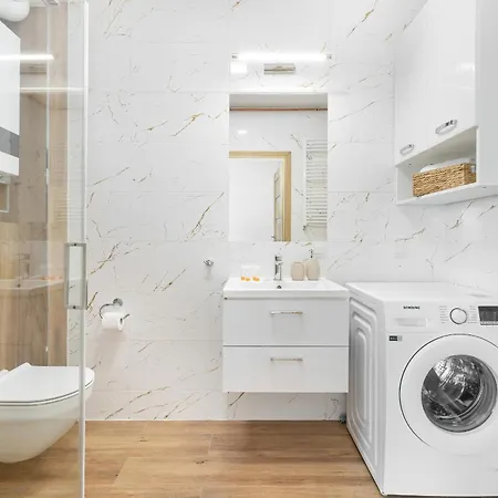 Nadmorski Z Parkingiem W Ustroniu Morskim By Renters 아파트 우스트 노리 모르스키